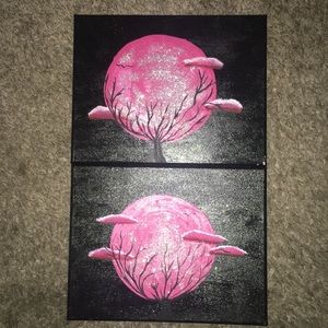 Set of two canvas paintings.
